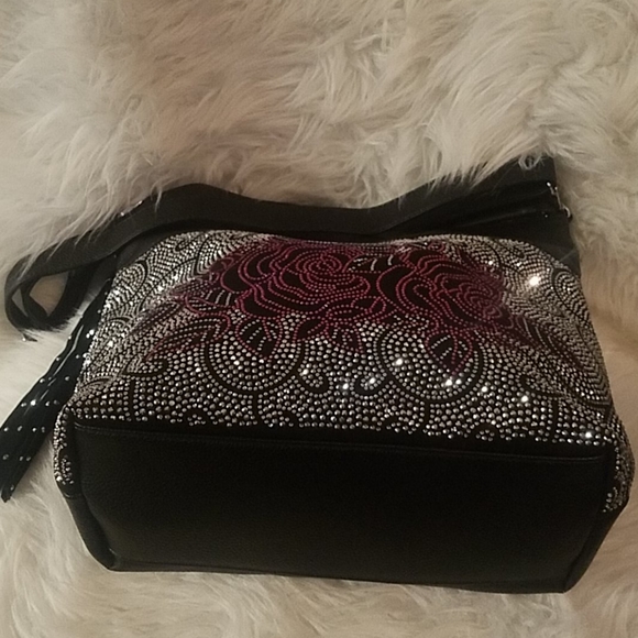 FLORAL DESIGN RHINESTONE HOBO BAG - Picture 10 of 11